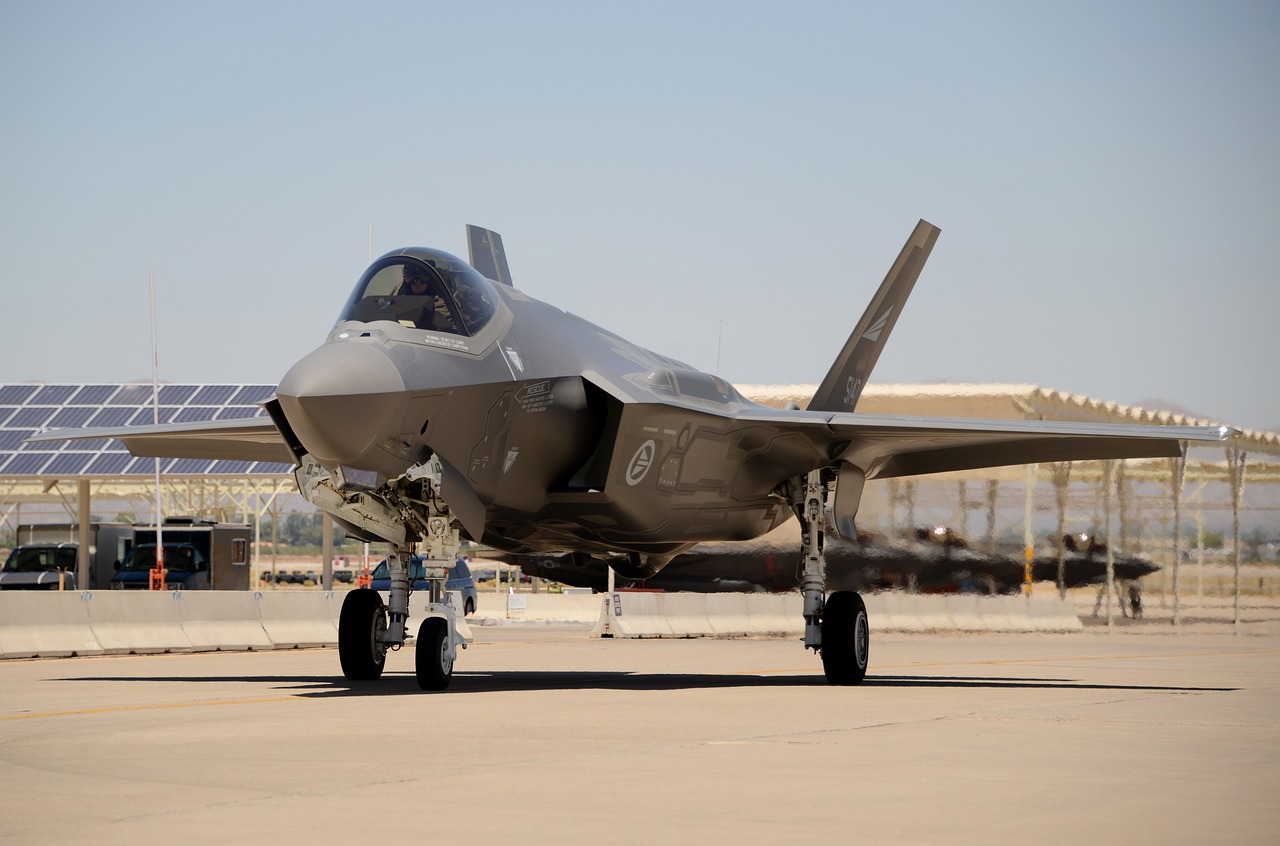 F35最新消息2017，技术革新与全球合作助力新一代战斗机发展