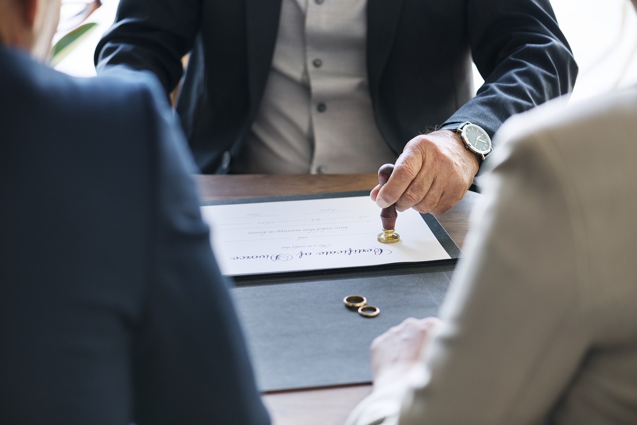 中国最新离婚数据揭示，社会现象与深层原因探究