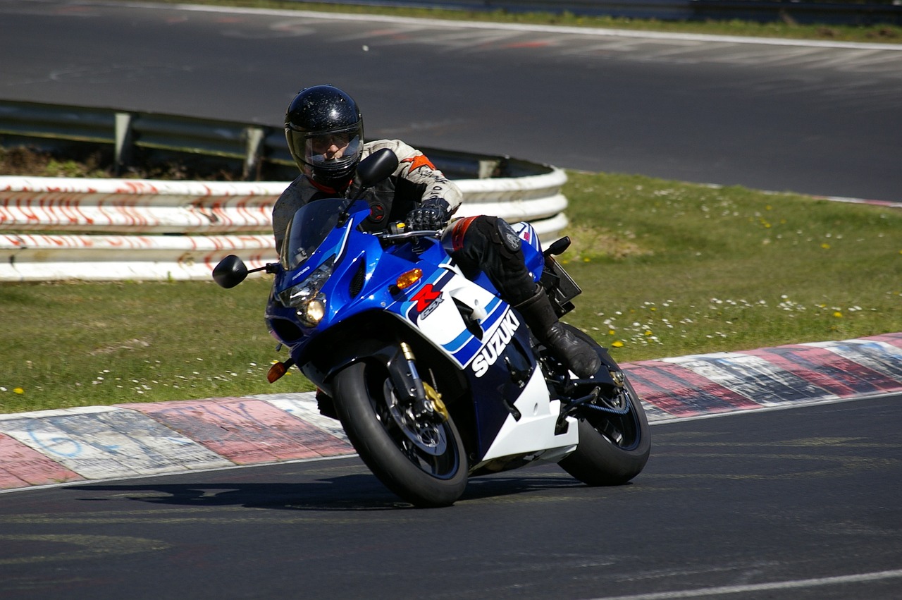 豪爵铃木GSX750正式上市，全新骑行体验来临！