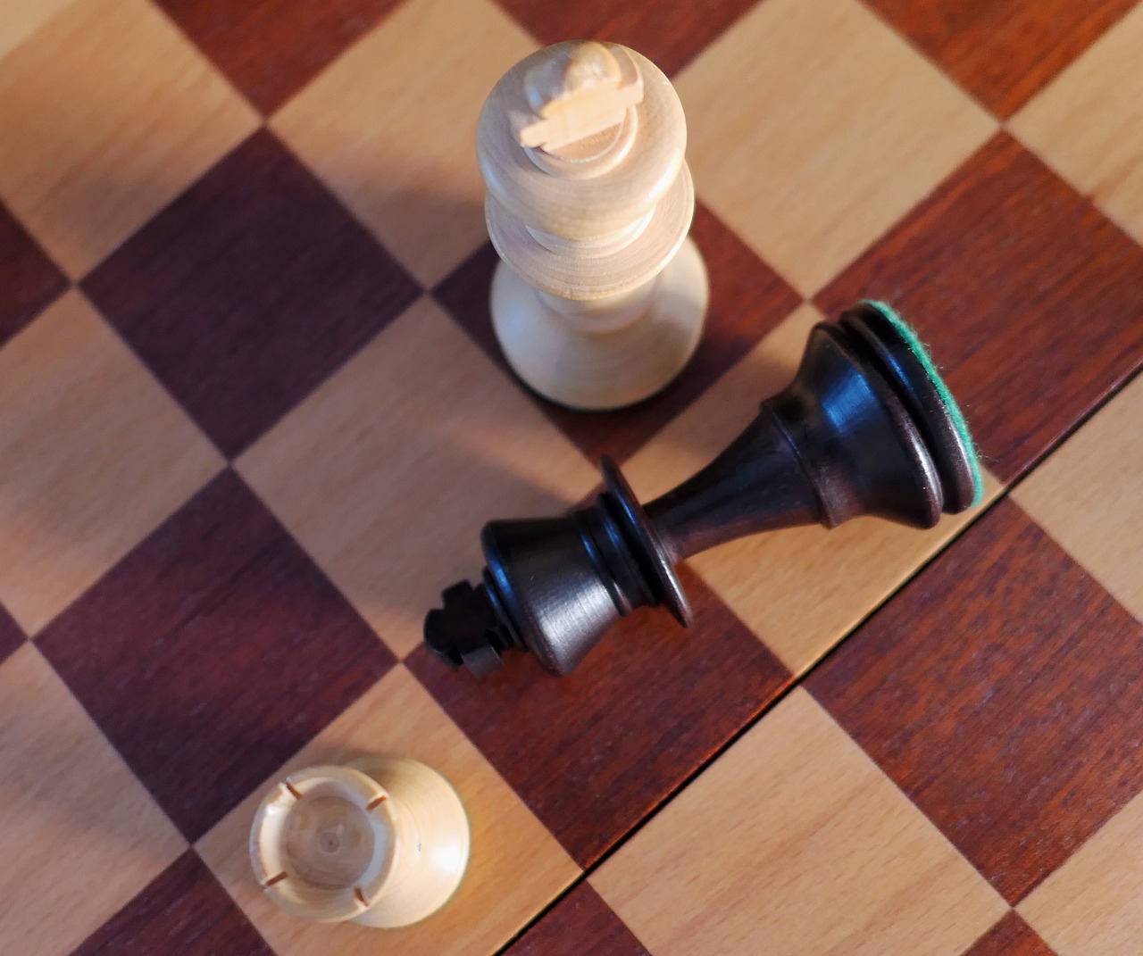 最新围棋对局实录与战报